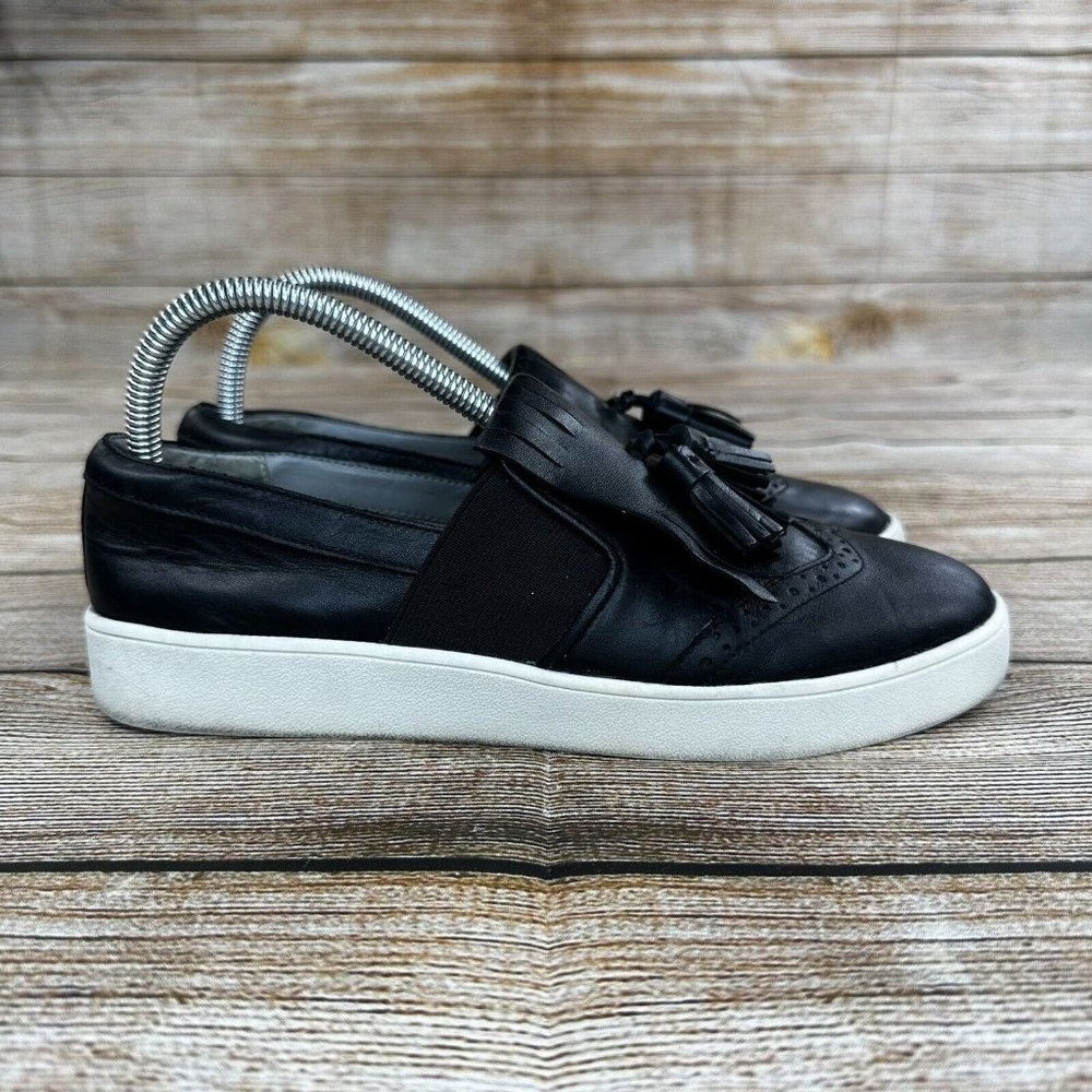 Com & Sens Tasseled Shoes Women Size 6 Black Slip On Gel Soles Loafers / Flats